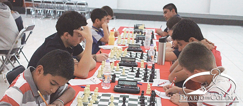 Entrenadores colimenses de ajedrez mostraron su desacuerdo por las decisiones que la Federación Mexicana del deporte ciencia ha realizado, con una supuesta reorganización que afecta a la Asociación de Colima.