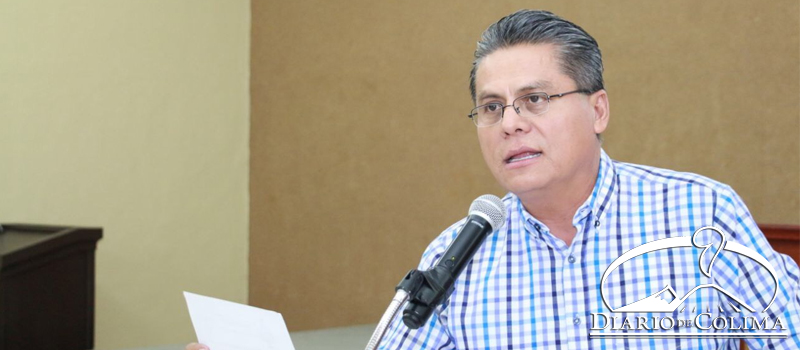 El diputado Nicolás Contreras Cortés señaló que el Ayuntamiento de Colima está obligado a pagar a las personas los daños a sus automóviles ocasionados por baches.